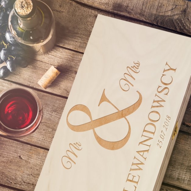 Skrzynka jasna XL na wino z grawerem dla pary na ślub rocznice parapetówkę