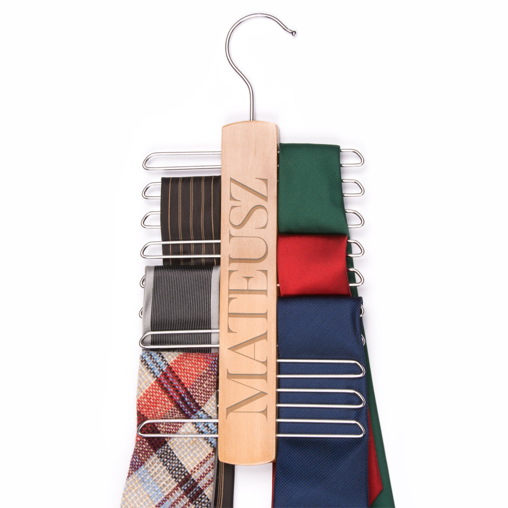 Wieszak na krawaty z grawerem dla niego na imieniny