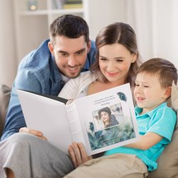 Album na zdjęcia z okienkiem i nadrukiem dla niej na 18 urodziny