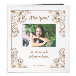 Album na zdjęcia z okienkiem i nadrukiem dla niej na 40 urodziny