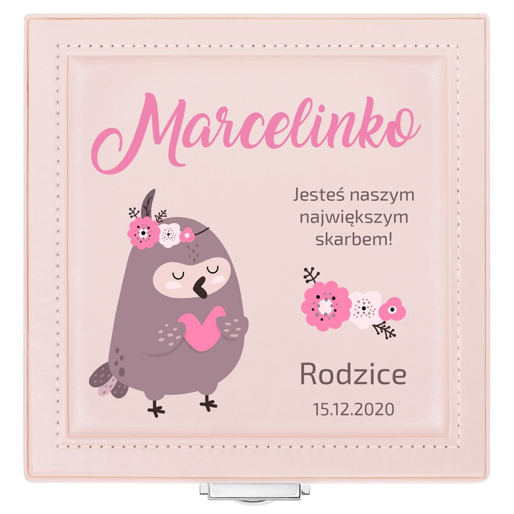 Szkatułka różowa na biżuterię z nadrukiem dla dziewczynki na Dzień Dziecka