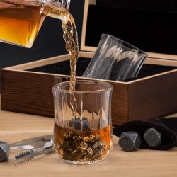 Kamienie do whisky kostki ze szklankami w drewnianym pudełku z grawerem dla pary na walentynki ślub rocznicę