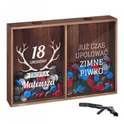 Skrzynka na kapsle podwójna z nadrukiem dla myśliwego piwosza na 18 urodziny