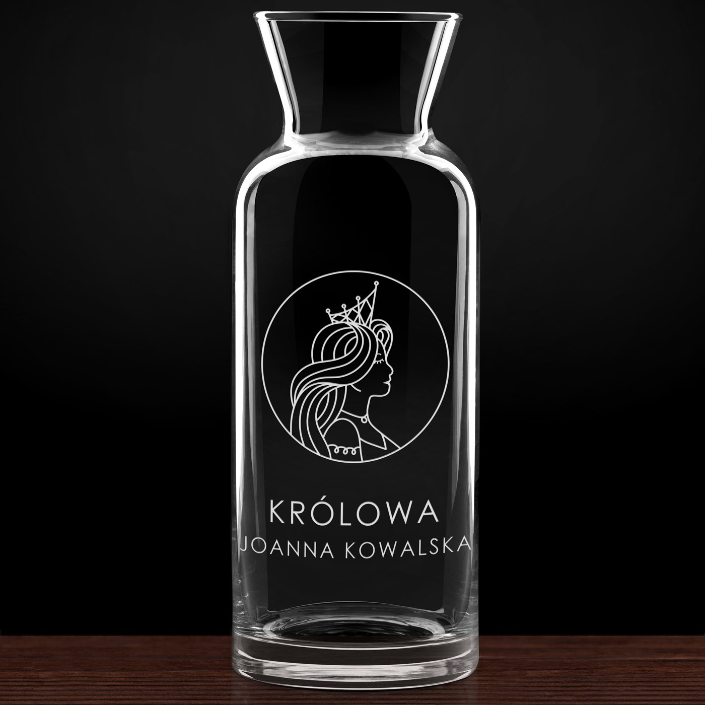Karafka szklana na wodę grawer królowa dla niej na panieński
