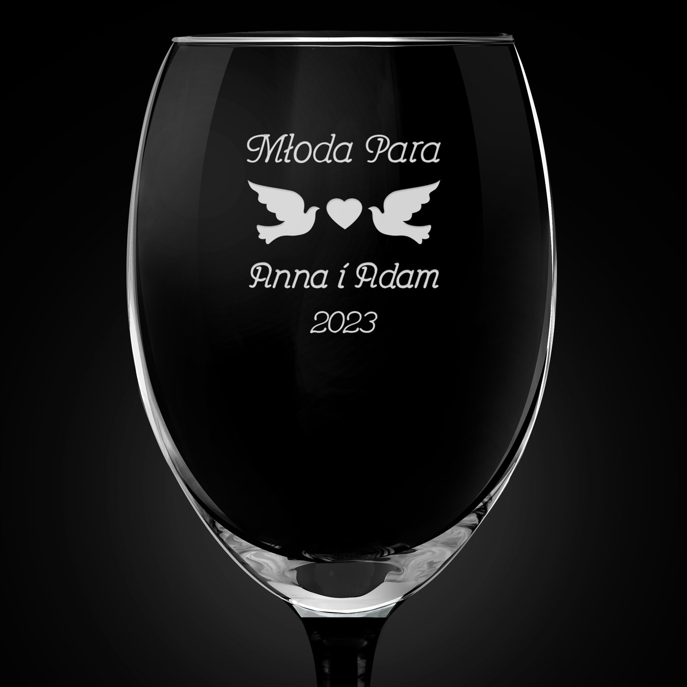 Kieliszki szklane x6 do wina z czarną nóżką onyx z grawerunkiem dla pary na ślub