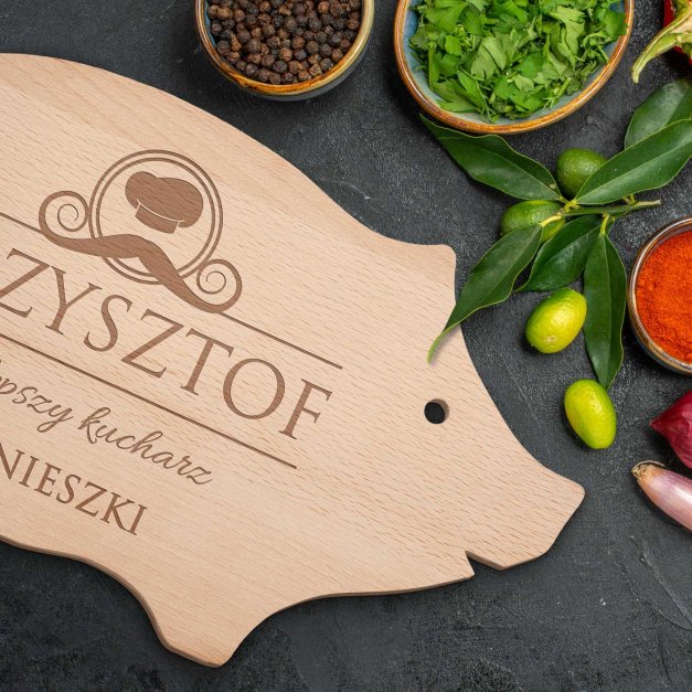 Deska do krojenia świnka z grawerem dla kucharza na imieniny