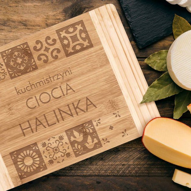Deska bambusowa do krojenia z grawerem dla cioci na imieniny