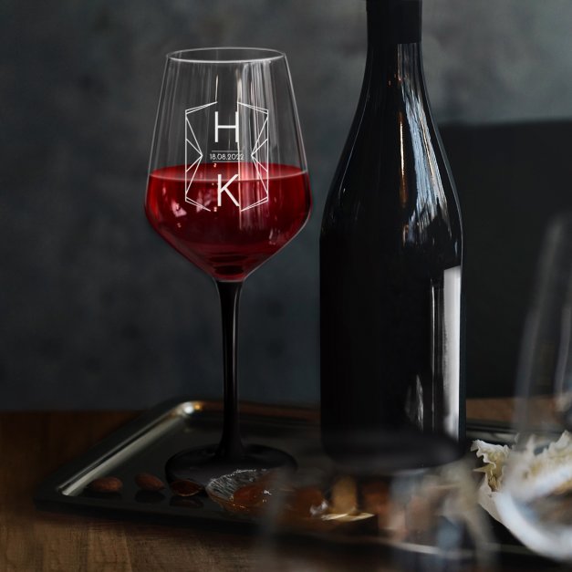 Kieliszki rubin z czarną nóżką x6 z grawerem dla pary na ślub
