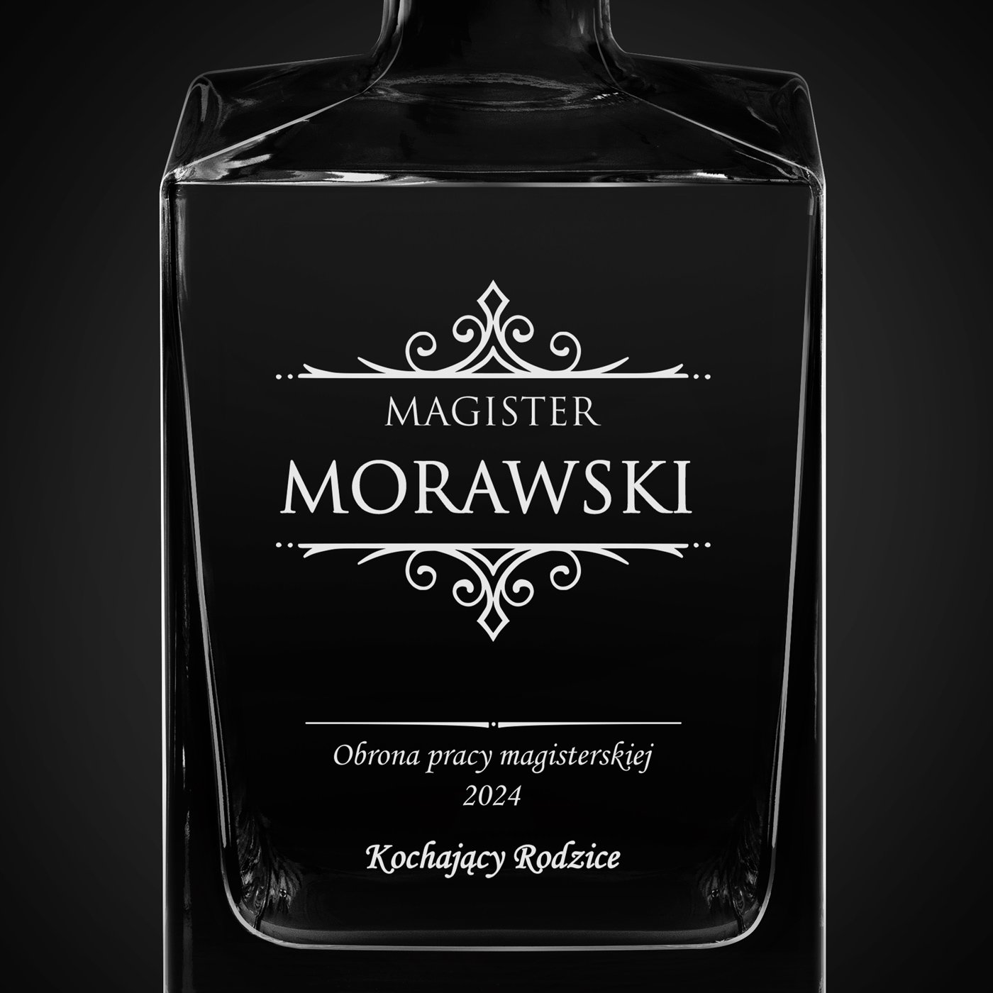 Karafka do whisky cube z grawerem dla magistra na absolutorium