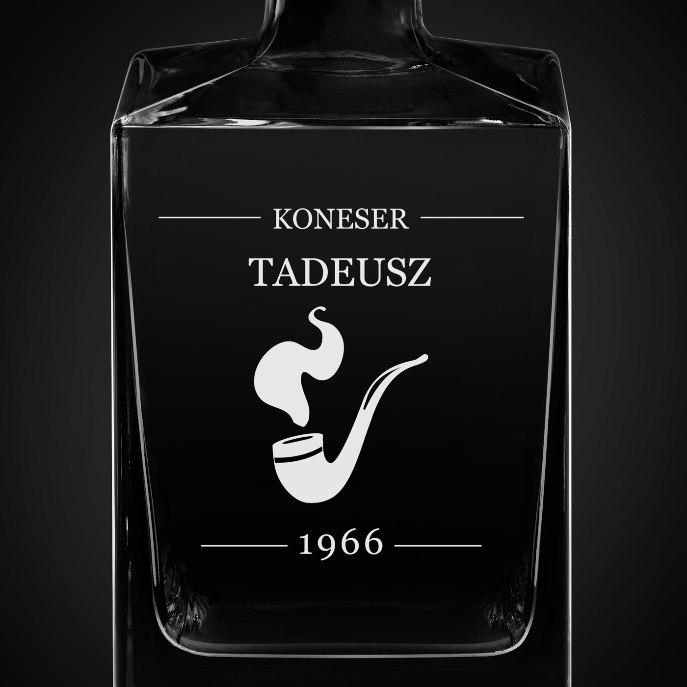 Karafka do whisky cube z grawerem dla gentlemana na urodziny