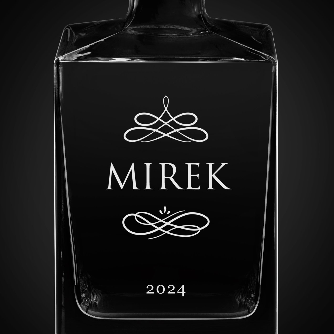 Karafka do whisky cube z grawerem dla niego na imieniny