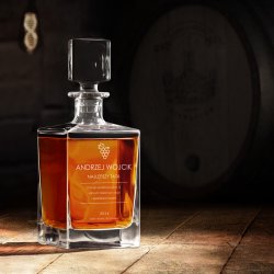 Karafka do whisky cube z grawerem dla taty na urodziny