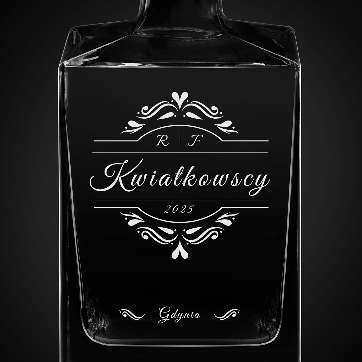 Karafka do whisky cube z grawerem dla pary na ślub rocznicę parapetówkę