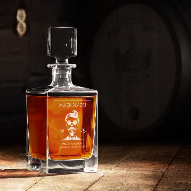 Karafka do whisky cube z grawerem dla wuja na urodziny