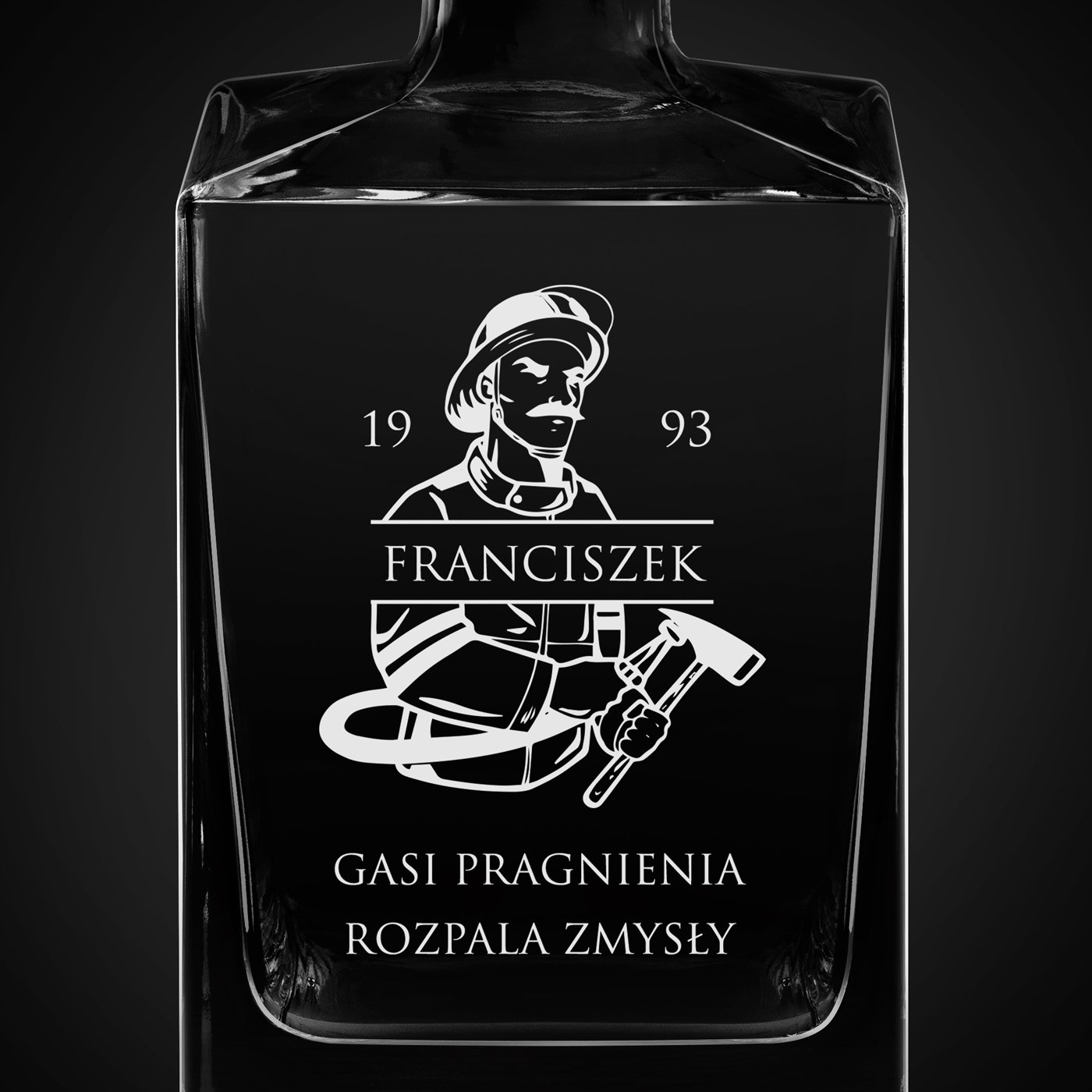 Karafka do whisky cube z grawerem dla strażaka na urodziny