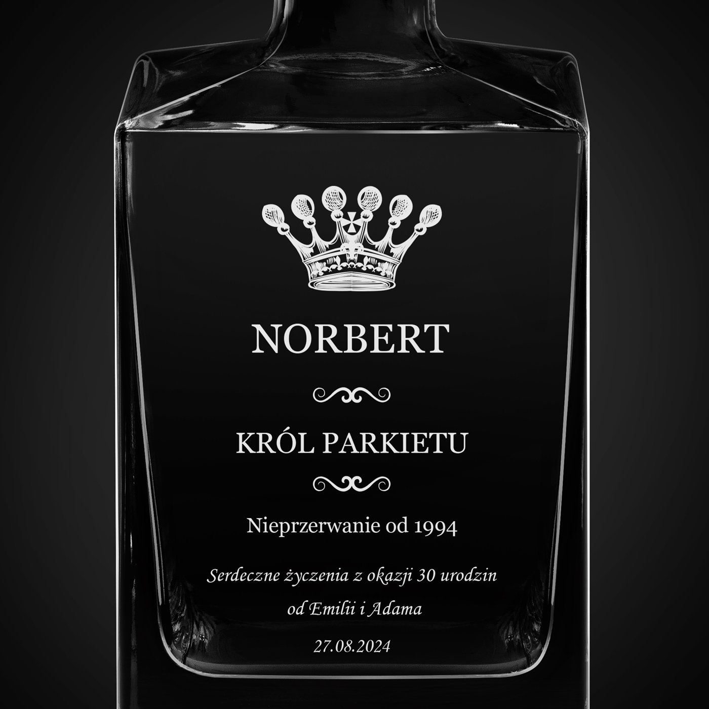 Karafka do whisky cube z grawerem dla tancerza na 30 urodziny