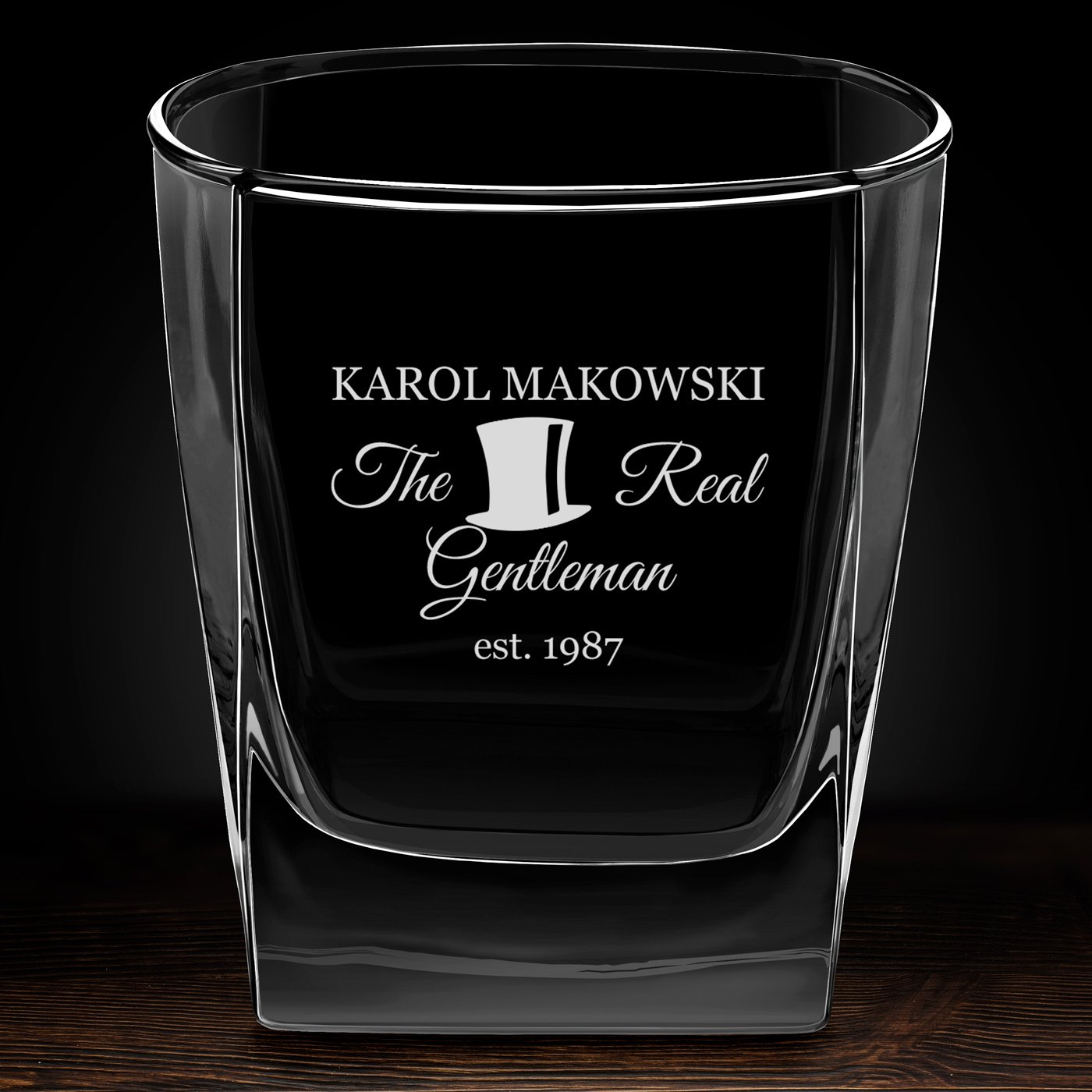 Szklanka do whisky z grawerem dla gentlemana na urodziny