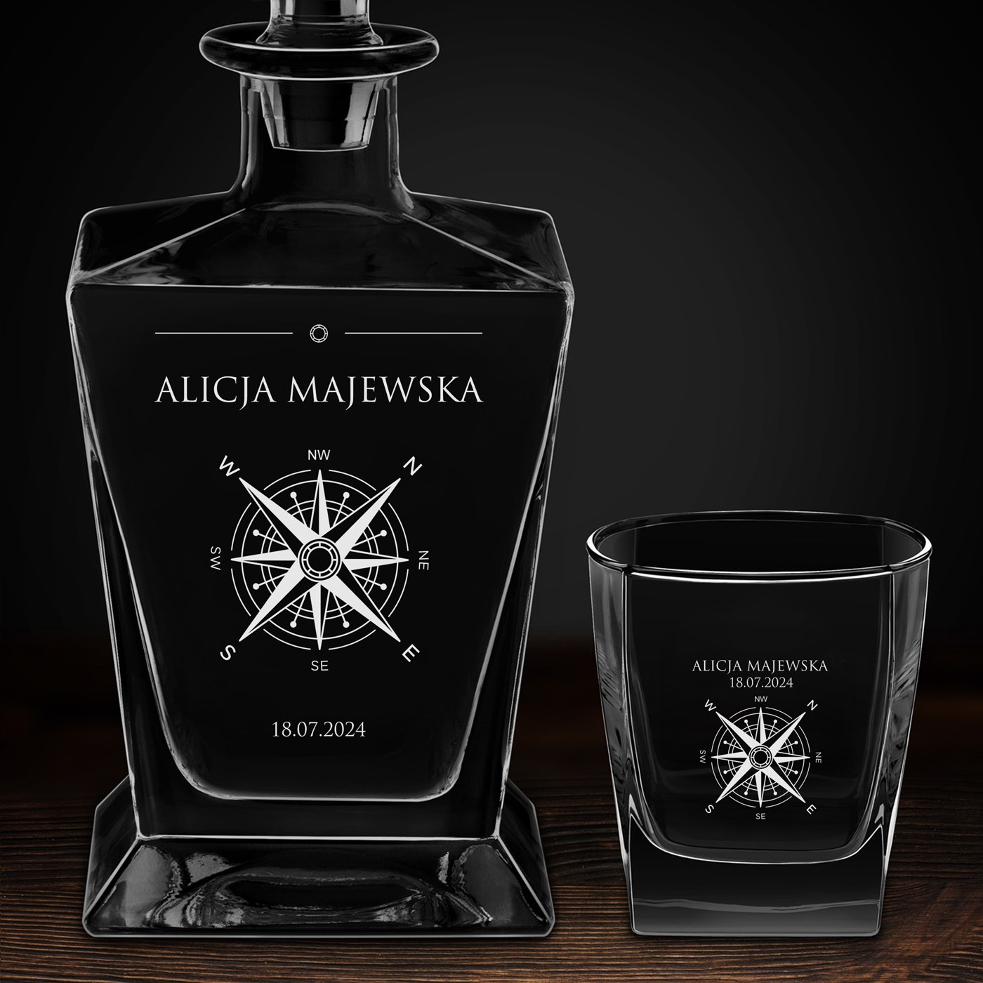 Karafka do whisky pyramid z 2 szklankami capitol i grawerem dla podróżniczki miłośniczki gór na urodziny