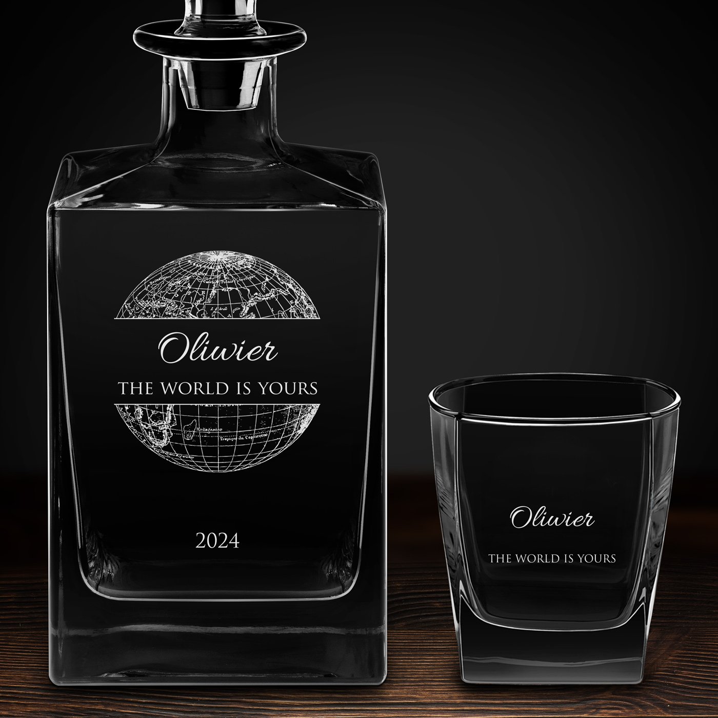 Karafka do whisky cube z 2 szklankami i grawerem dla niego z okazji imienin awansu w pracy 18 urodzin