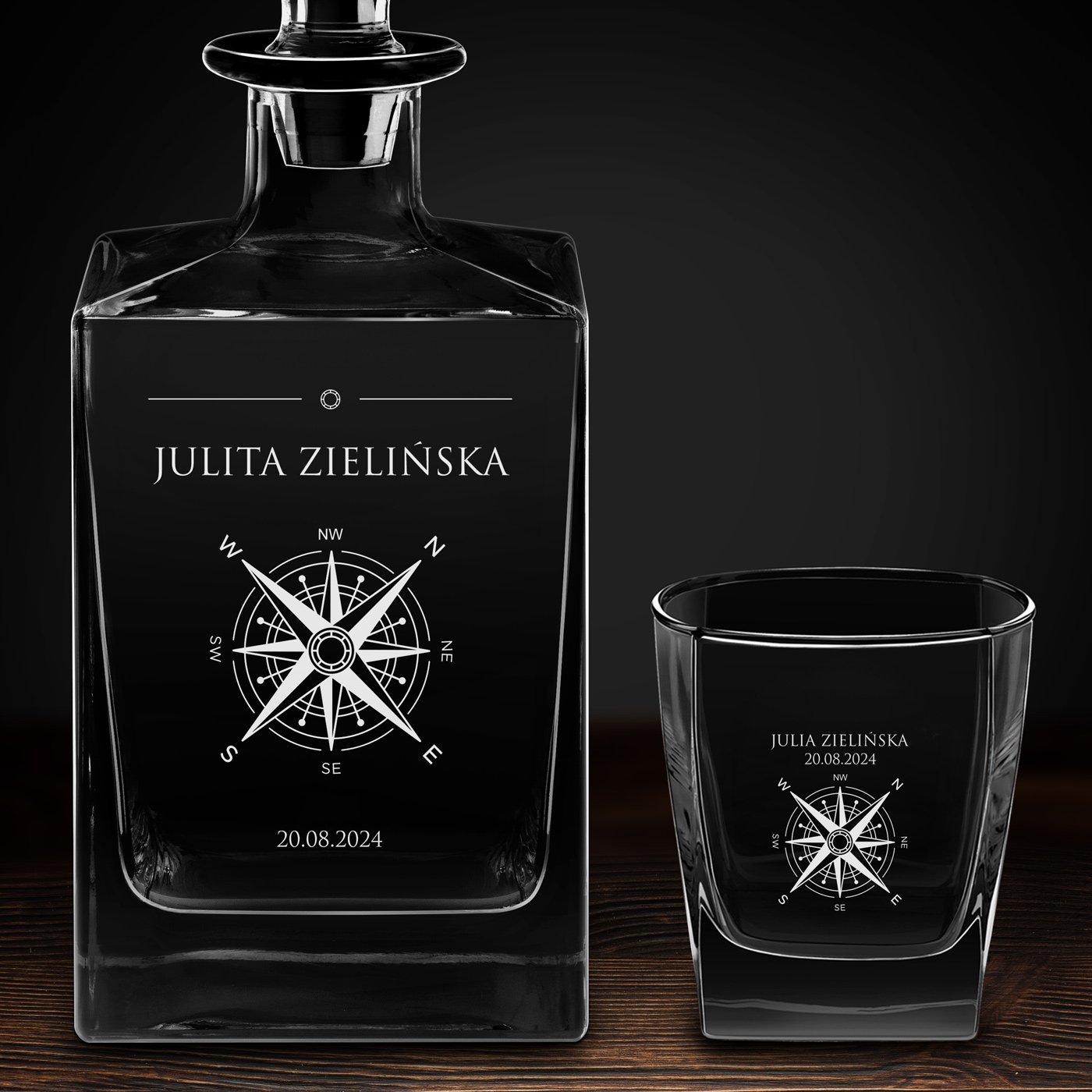 Karafka do whisky cube z 2 szklankami i grawerem dla podróżnika miłośnika gór żeglarza na imieniny