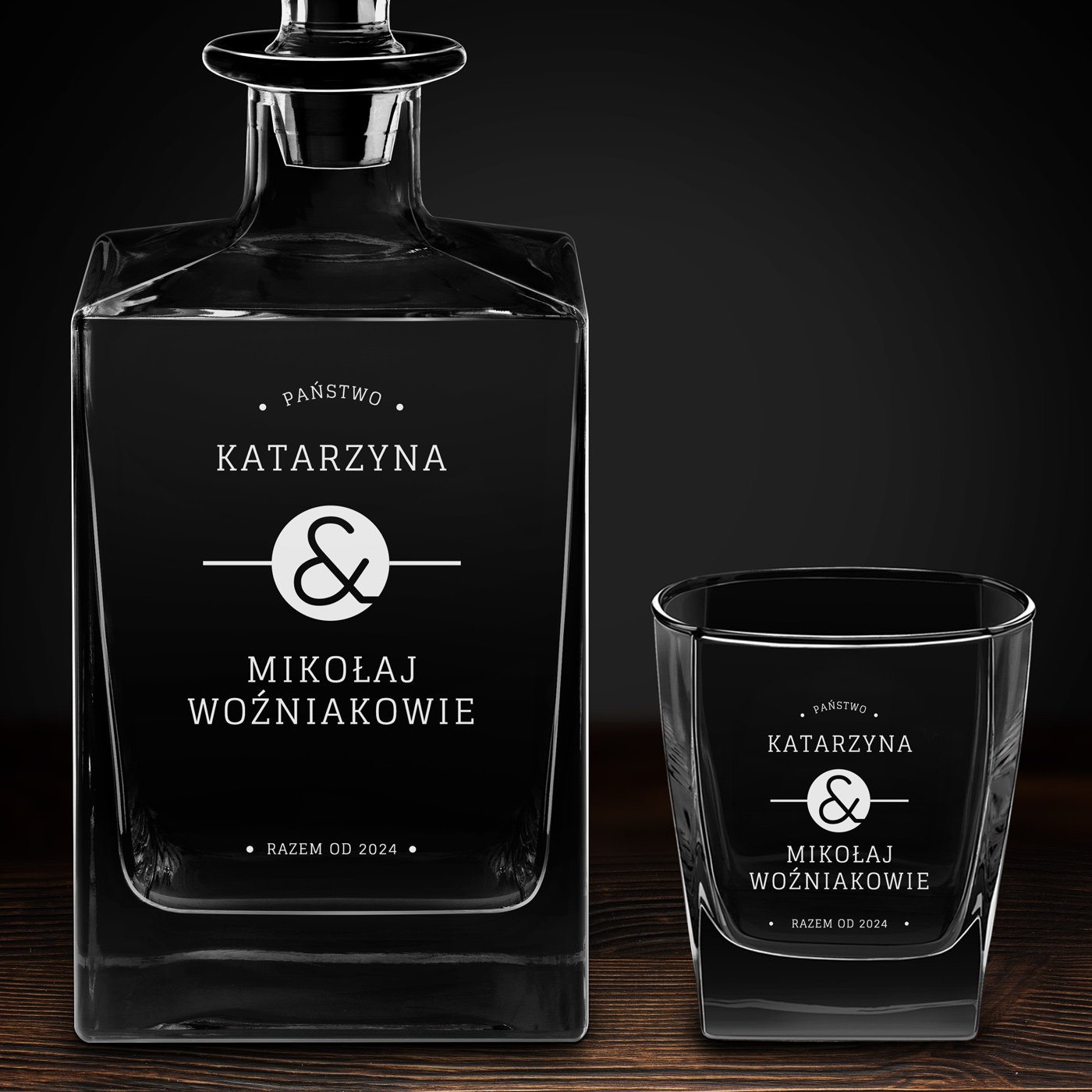 Karafka do whisky cube z 4 szklankami i grawerem dla pary na ślub rocznicę parapetówkę