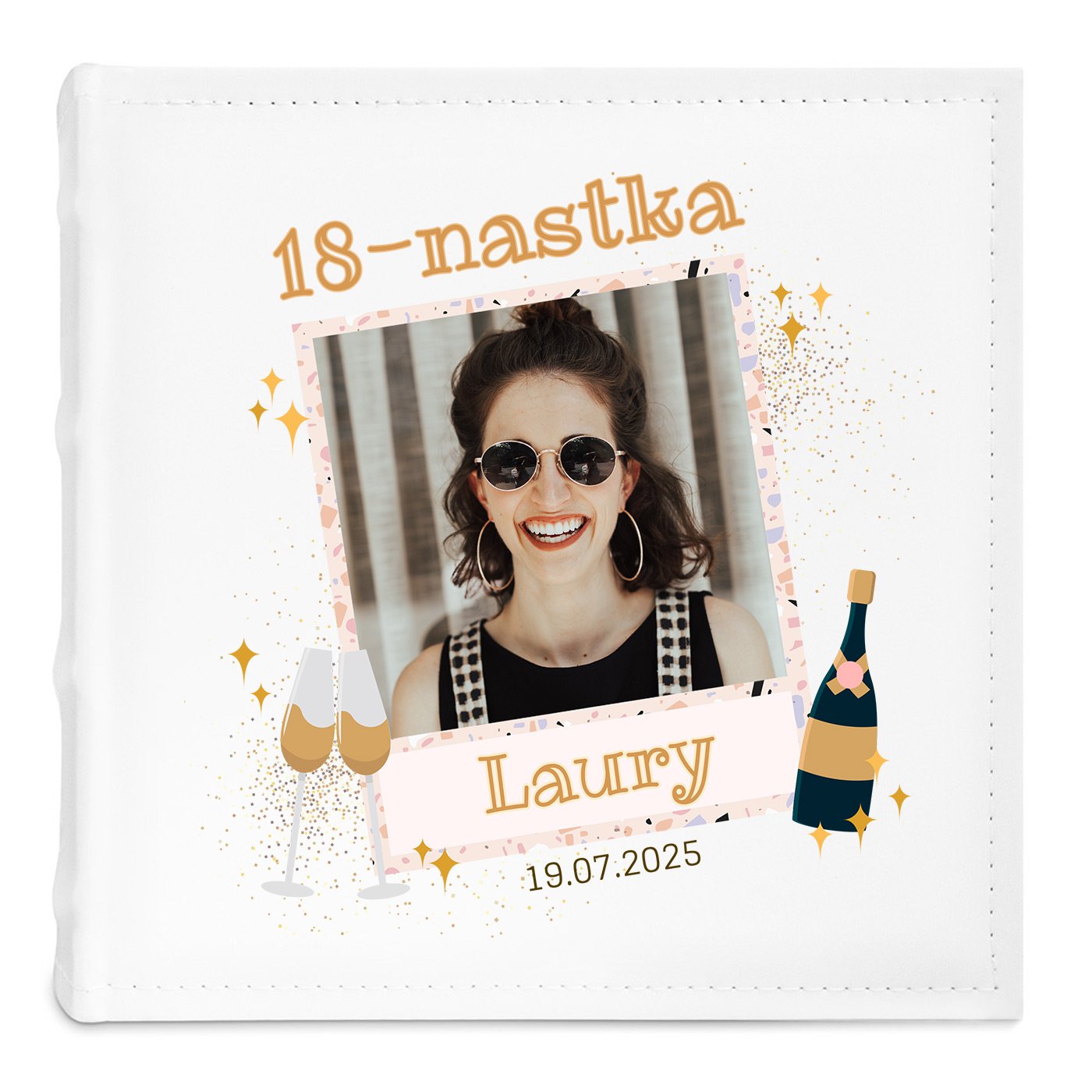 Album na zdjęcia z nadrukiem i Twoim zdjęciem dla niej na 18 urodziny