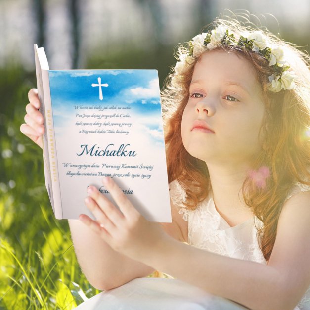 Biblia w etui z nadrukiem dla chłopca na komunię
