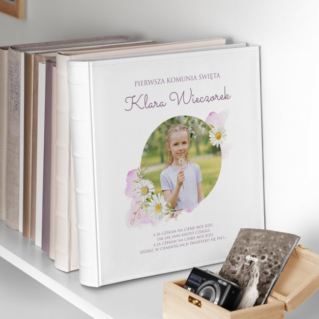 Duży album na zdjęcia z Twoim zdjęciem dla dziewczynki na komunię