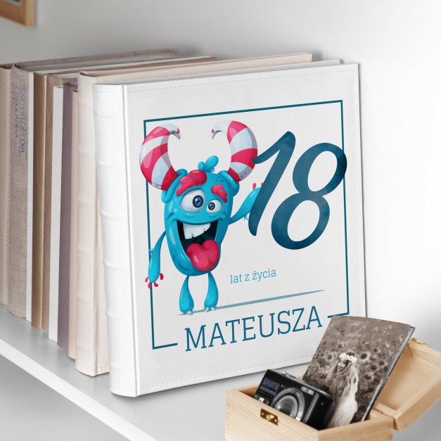 Duży album na zdjęcia z nadrukiem dla niego na 18 urodziny