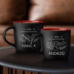 Kubki ceramiczne czarne z czerwonym środkiem x2 z grawerem dla pary na ślub rocznicę parapetówkę