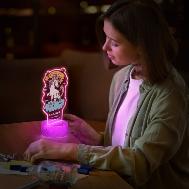 Lampka LED L 3D z nadrukiem na szkle akrylowym dla dziewczynki
