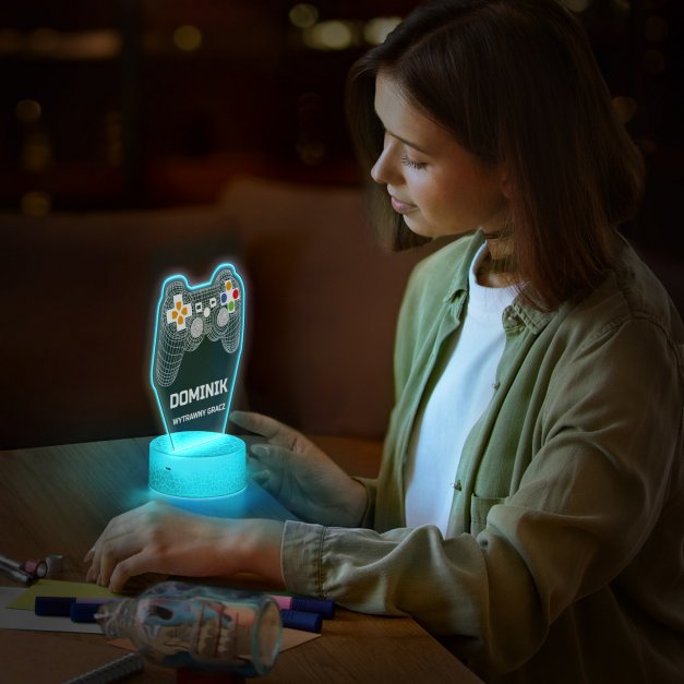Lampka LED L 3D z nadrukiem na szkle akrylowym dla gracza na imieniny