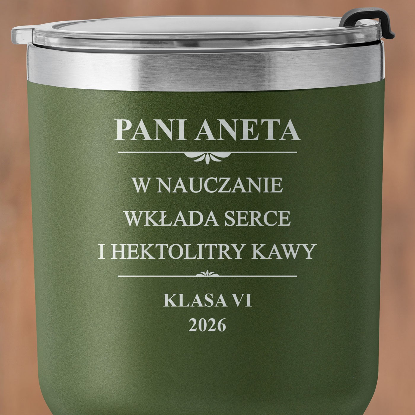 Zielony kubek termiczny z własnym grawerem dla nauczycielki wychowawczyni na imieniny Dzień Nauczyciela