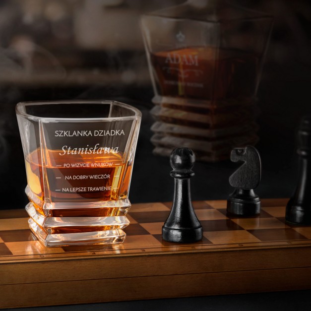 Szklanka do whisky geometric z grawerem dla dziadka na urodziny