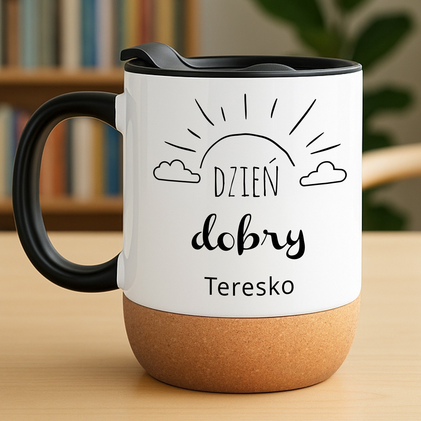 Kubek ceramiczny biały z przykrywką dla niej na urodziny