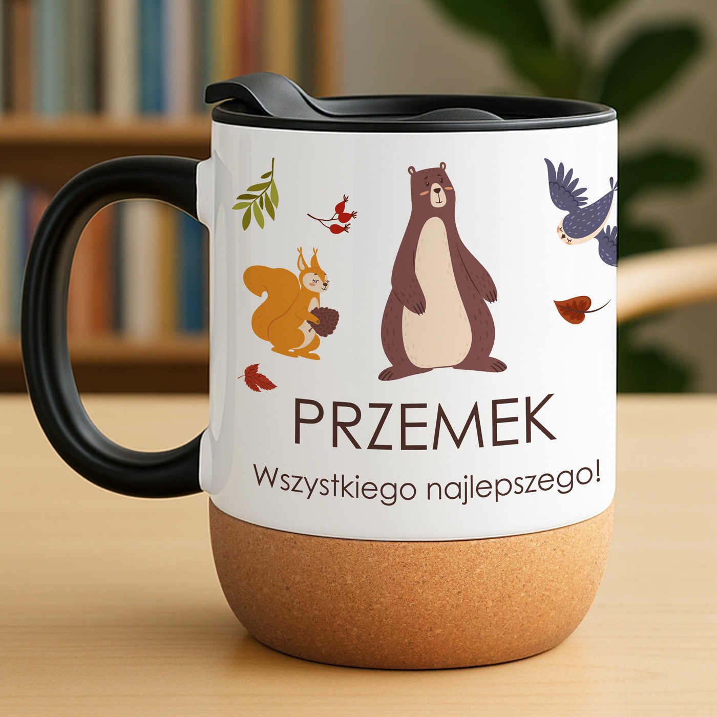 Kubek ceramiczny biały z przykrywką dla chłopca na urodziny