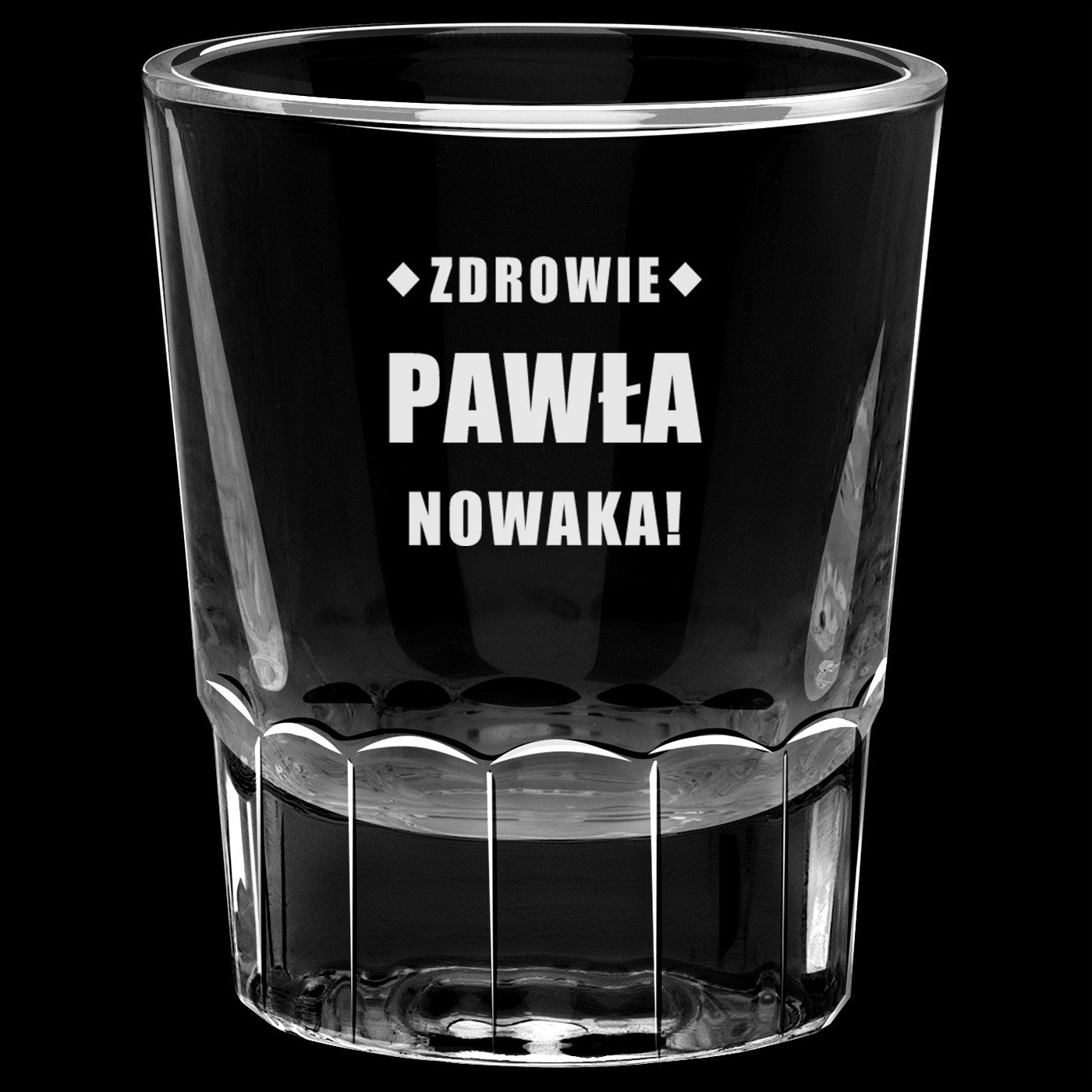 Karafka w drewnianym samochodzie z 2 szklankami i grawerem dla mężczyzny na urodziny