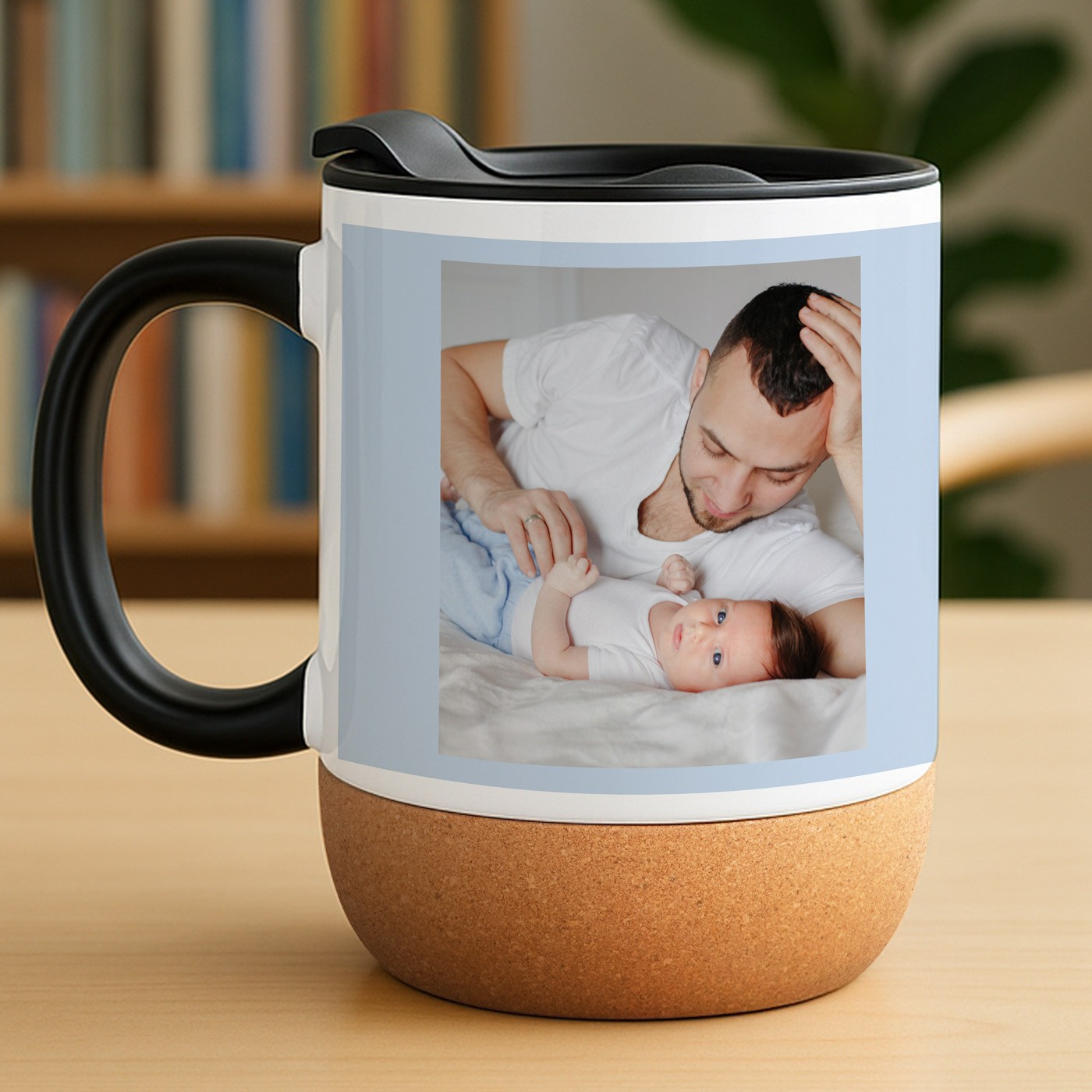 Kubek ceramiczny biały z przykrywką dla taty na pierwszy dzień taty