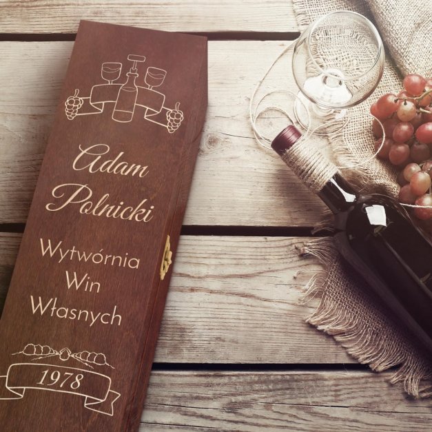 Skrzynka ciemna na wino z grawerem dla winiarza na urodziny