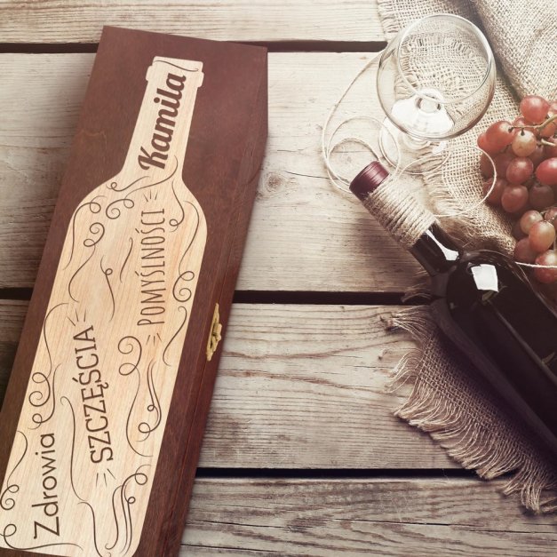 Skrzynka ciemna na wino z grawerem dla niej na imieniny