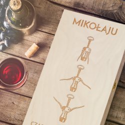 Skrzynka jasna XL na wino z grawerem dla sportowca na imieniny