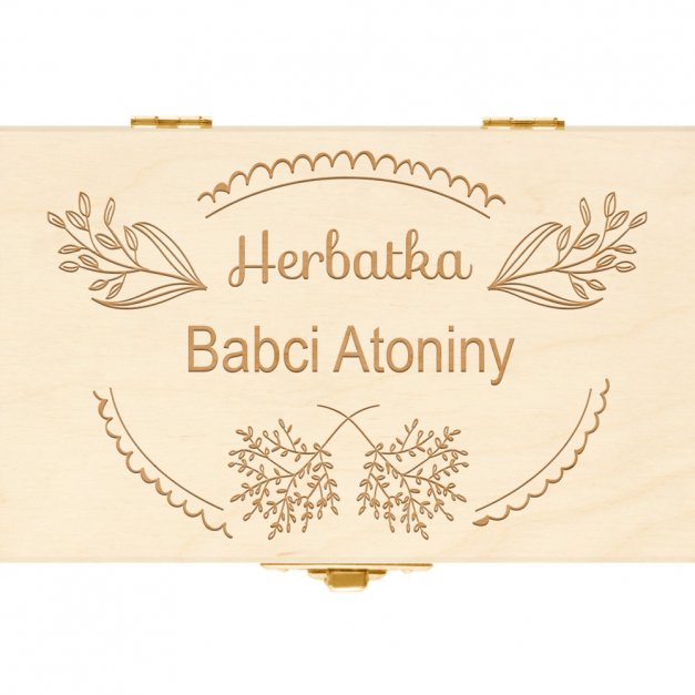 Herbata w drewnianej skrzyni z grawerem dla babci